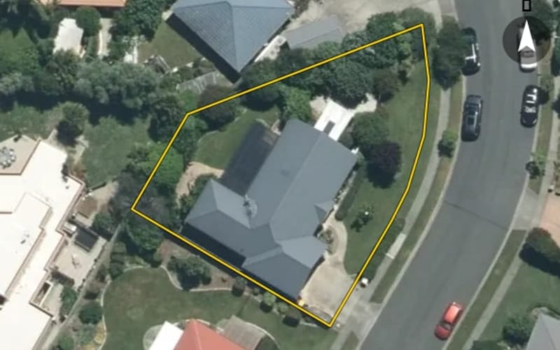 9 Hoult Crescent