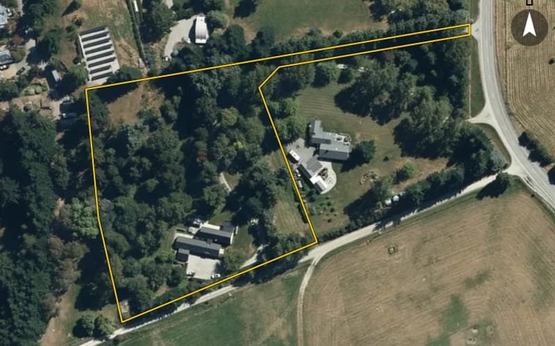 64 Hunter Road