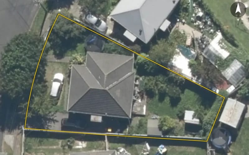 16 Shearer Crescent