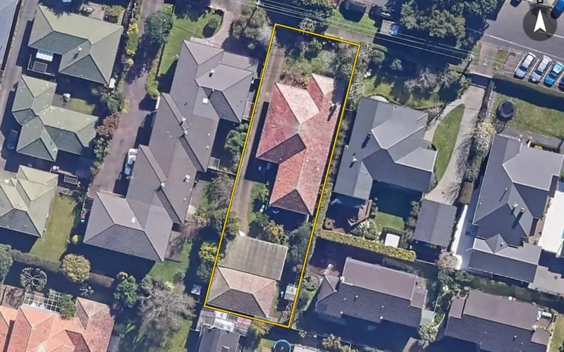 6 Orakau Avenue