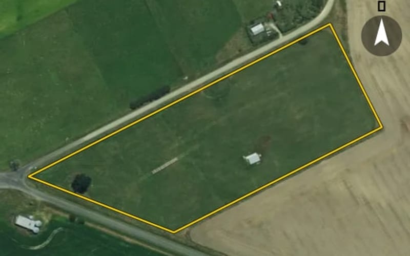 562 Woolshed Valley Road