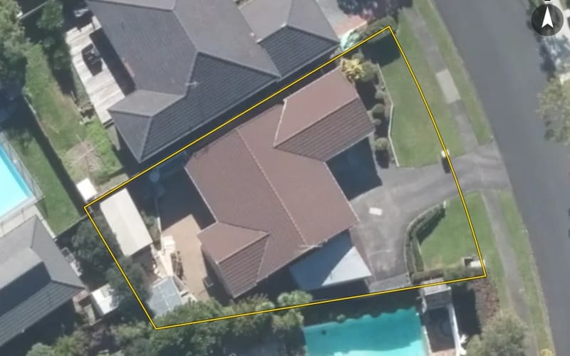 14 Voltaire Court