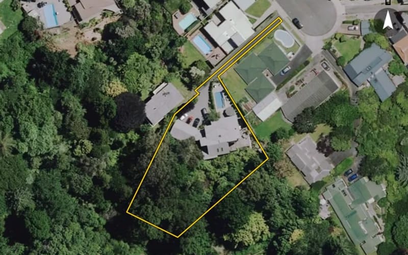 10 Conway Place
