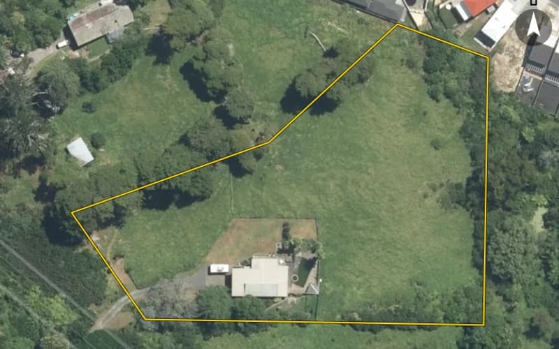 52 Hilltop Road
