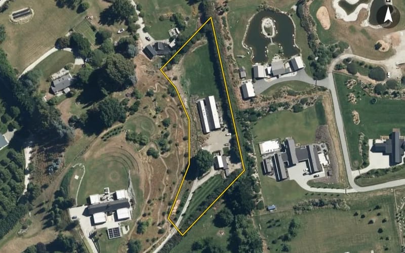 100 Domain Road