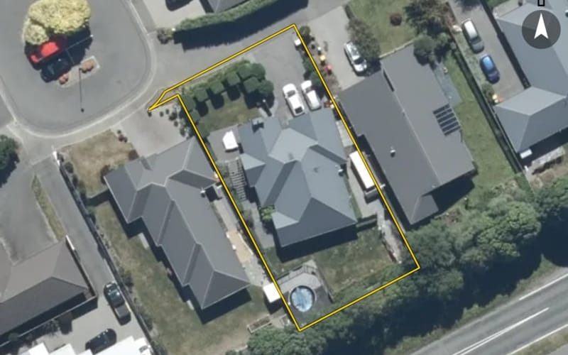 25 Iraklis Close