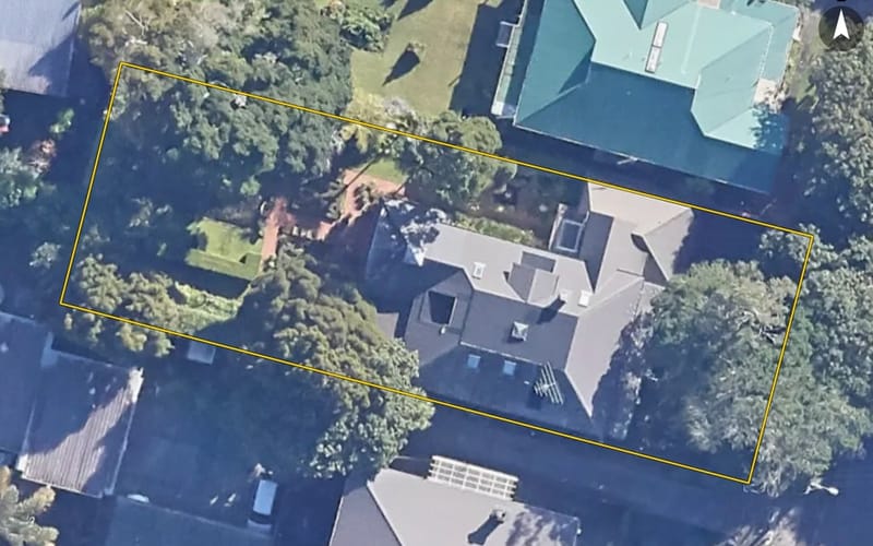 25 Woodford Road