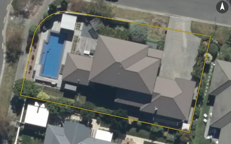 2 St Clair Close