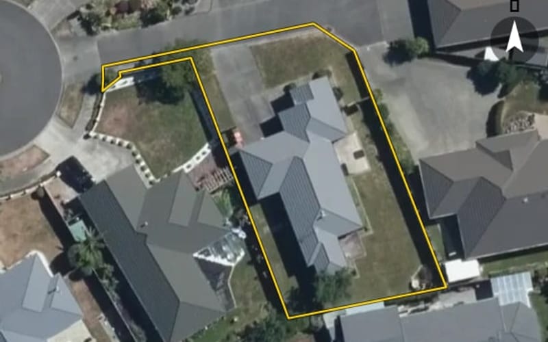 10 Brookside Close