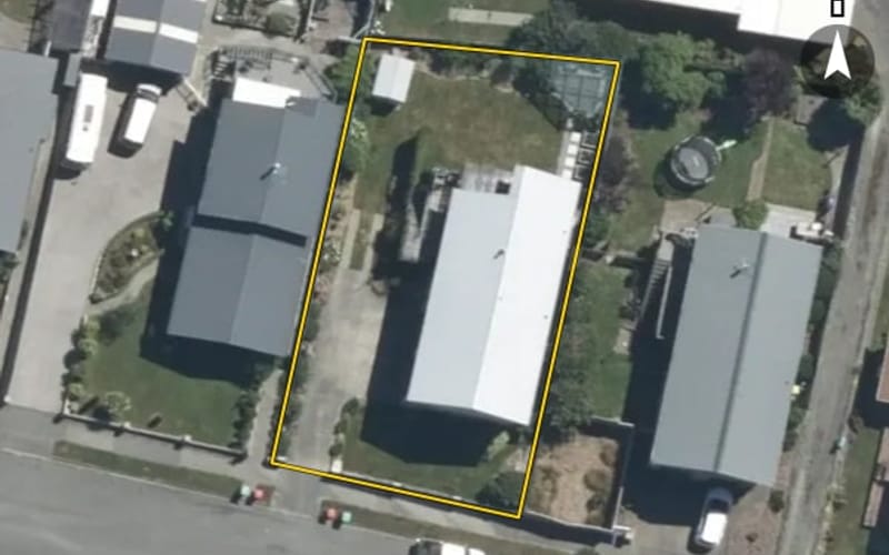 13 Burnett Street