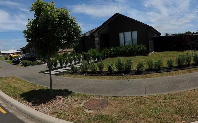88 Metoriti Crescent