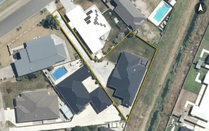 4 Watt Court