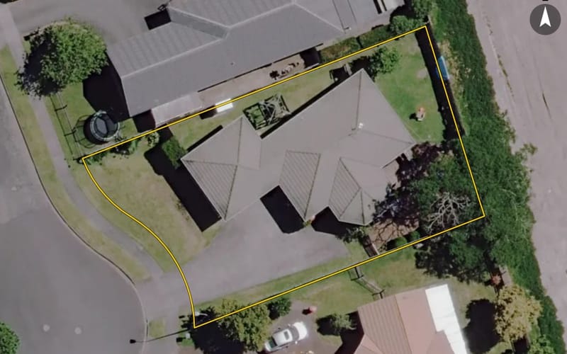 11 Drake Place