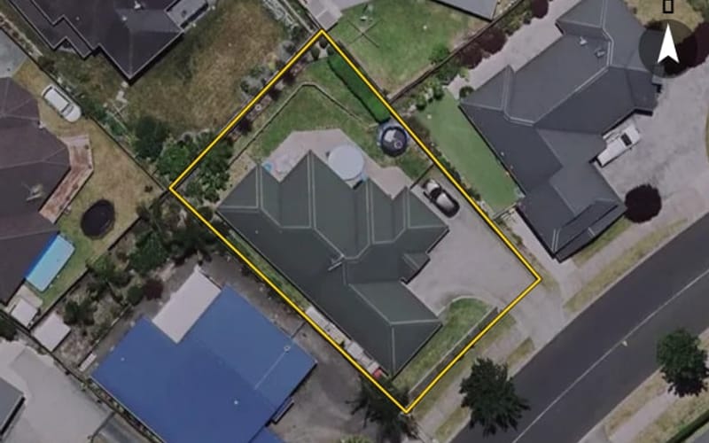 90 Farnborough Drive