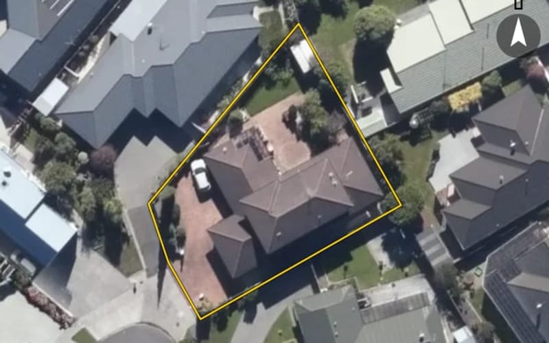 15 Colorado Crescent