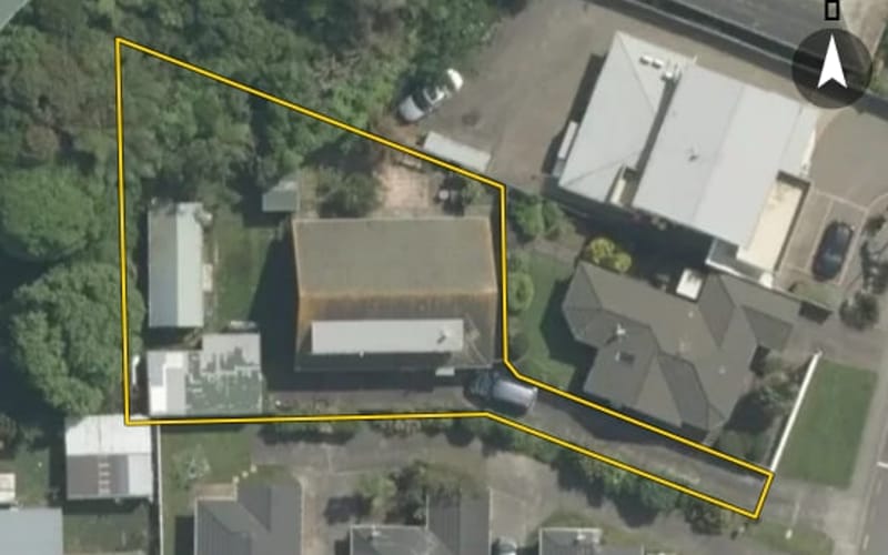 221 Main Road