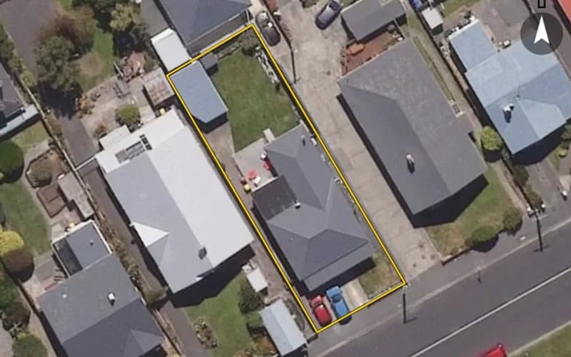 52 Hargest Crescent