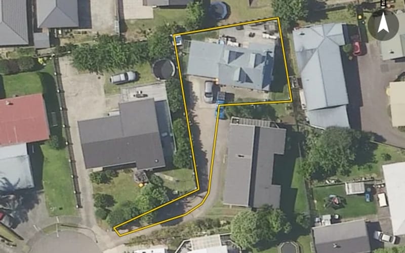 13B Lorna Place