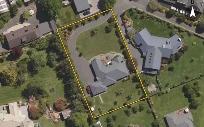 11 Orchard Grove