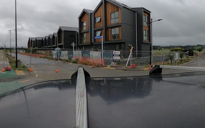 100 Tarapuka Road