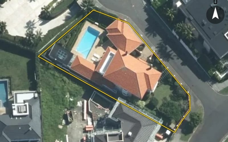 2 Huriaro Place