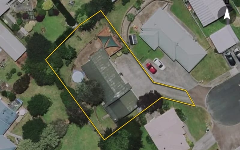 10 Caulfield Place