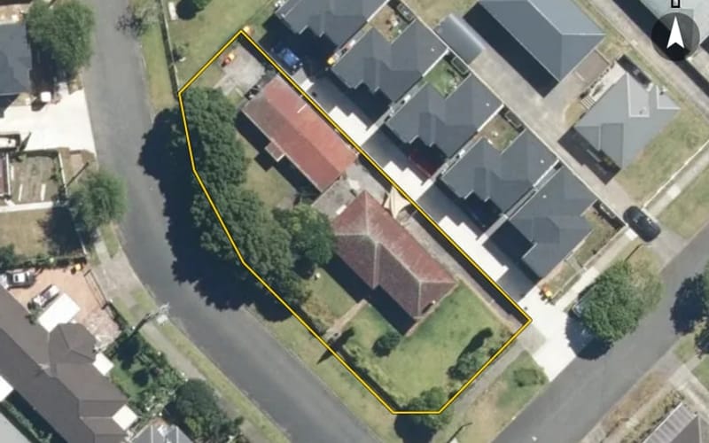 15 Portage Road