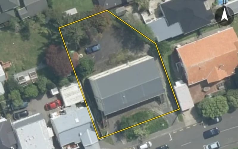 2 Gipps Street