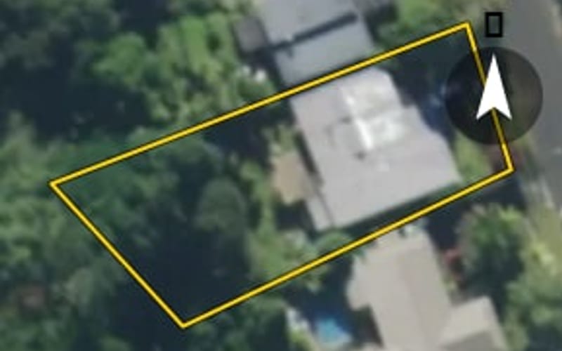 15 Parkland Crescent