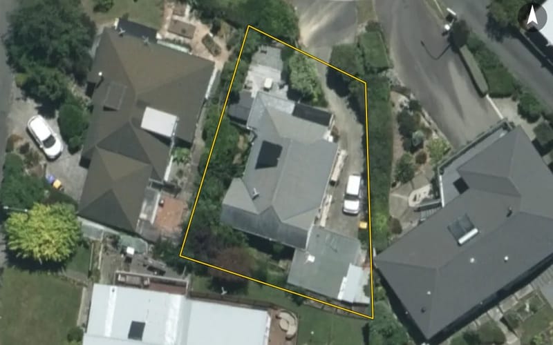 2 Montrose Drive