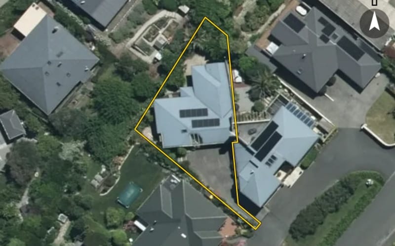64 Britannia Heights
