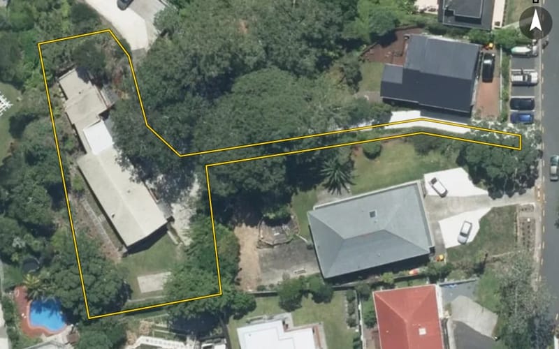 6 Dalmeny Close