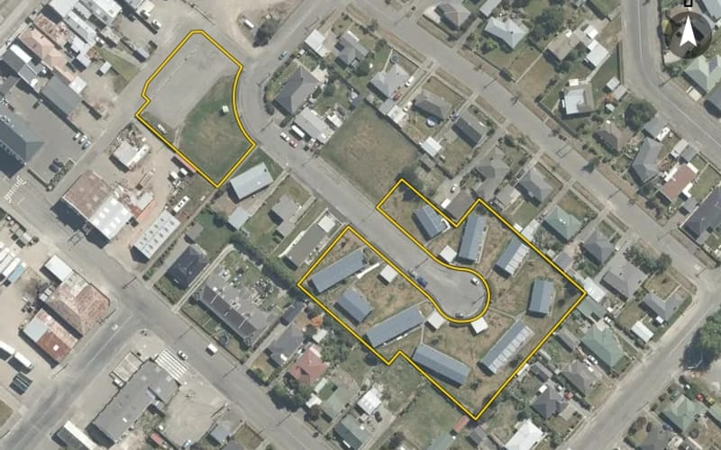 8A Kennedy Crescent