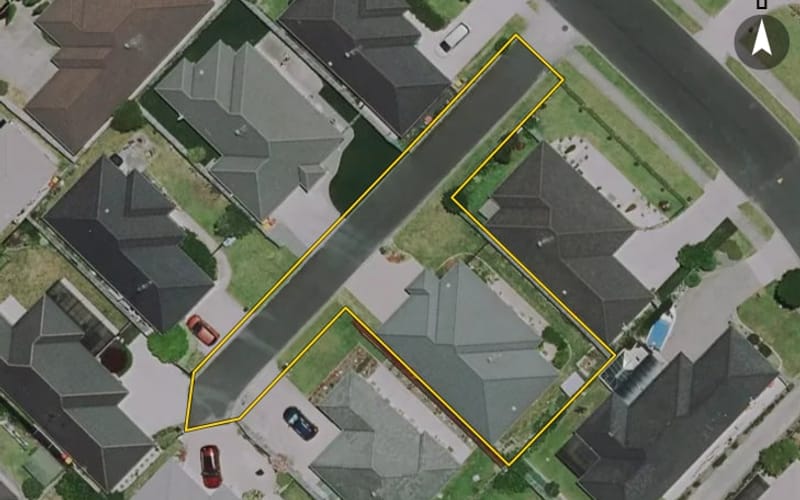 42 Edgeview Crescent