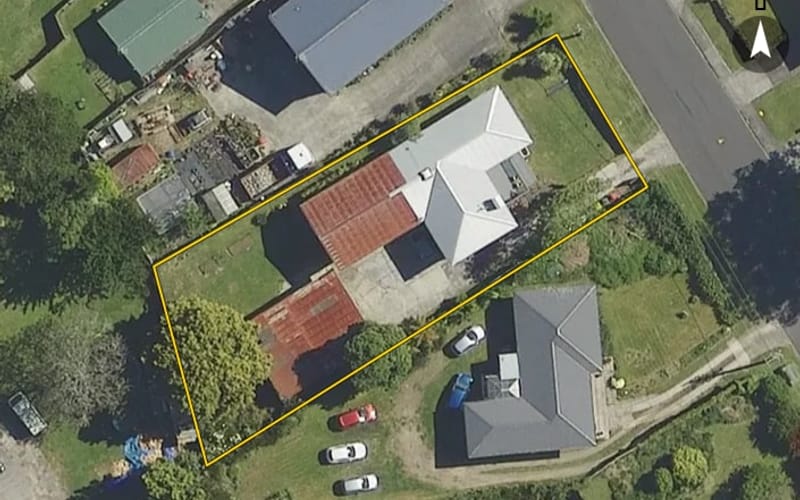 48 Thomas Crescent