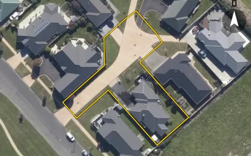 4 Crabapple Close