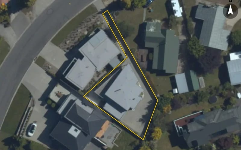54B Hunter Crescent