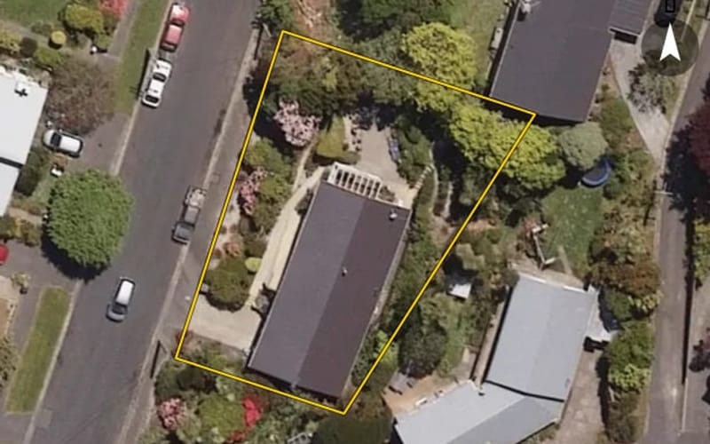 14 Jason Street