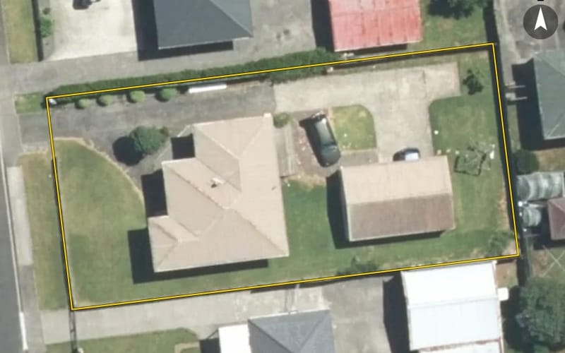 16 Royal Arch Place