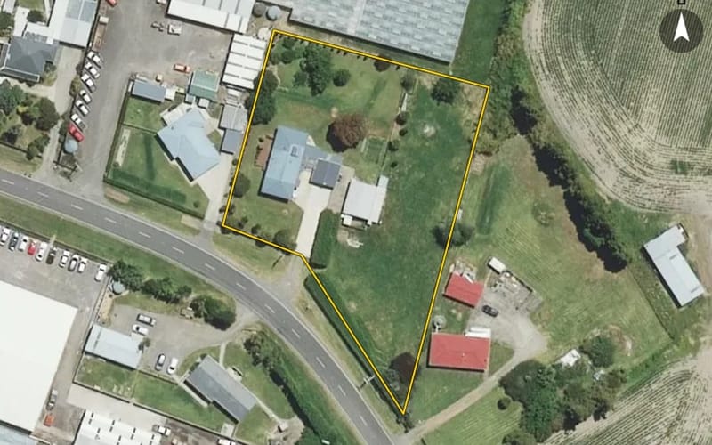 105 Paroa Road