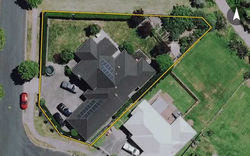 8 Petersburg Drive