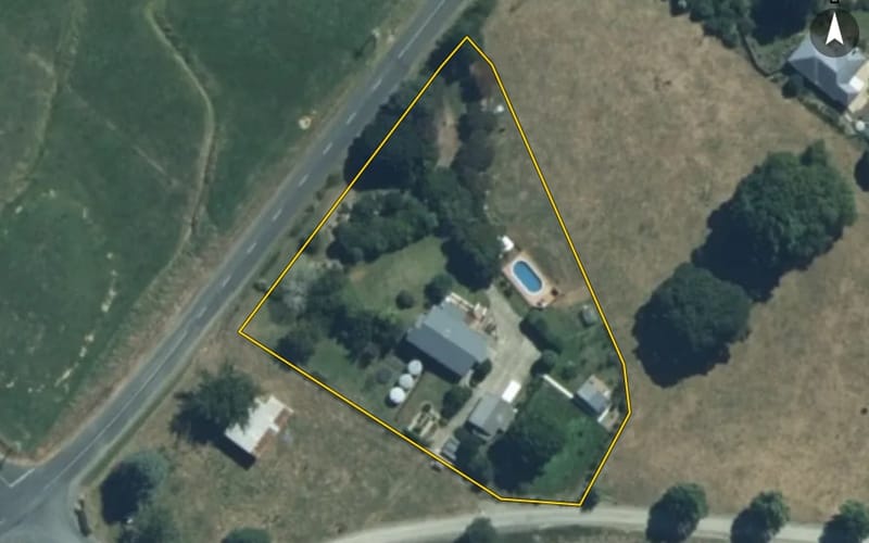 908 Rangiatea Road