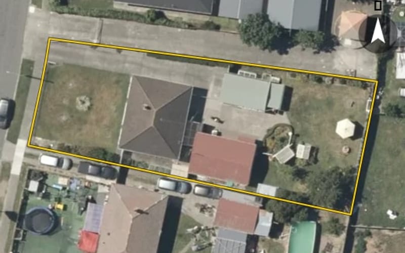 6 Ward Crescent