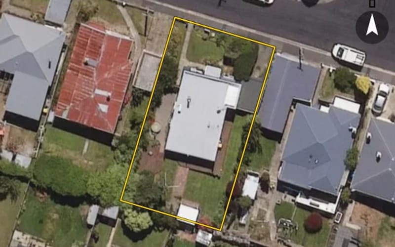 10 Forbes Street