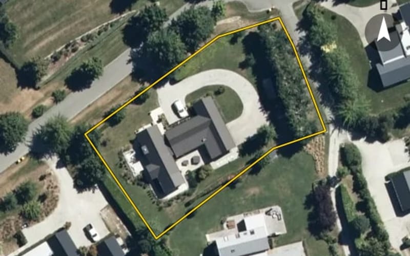 8 Ellen Johnson Terrace