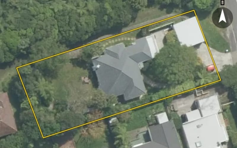 27 Homewood Crescent