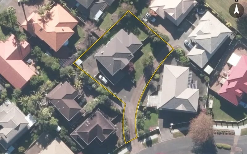 7 Belgate Place