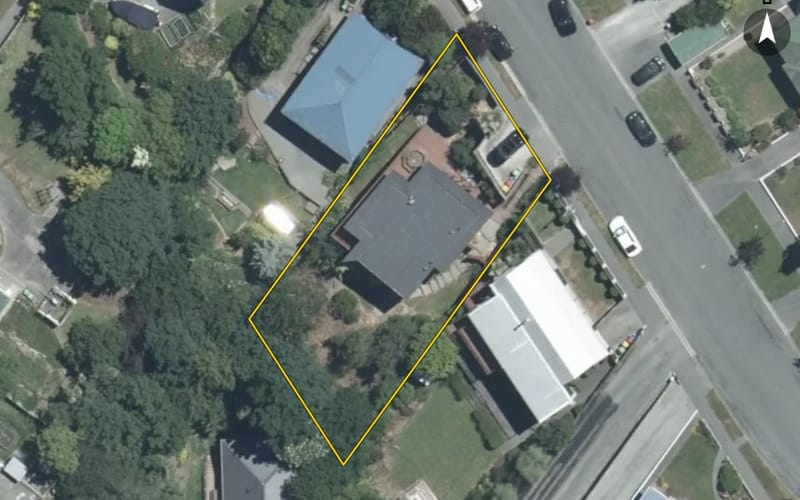 34 Hill View Crescent