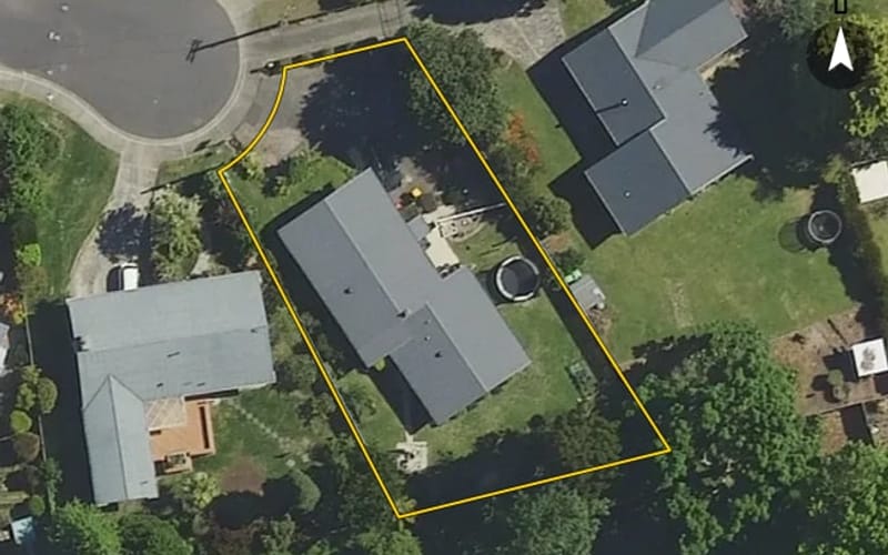 10 Garden Place