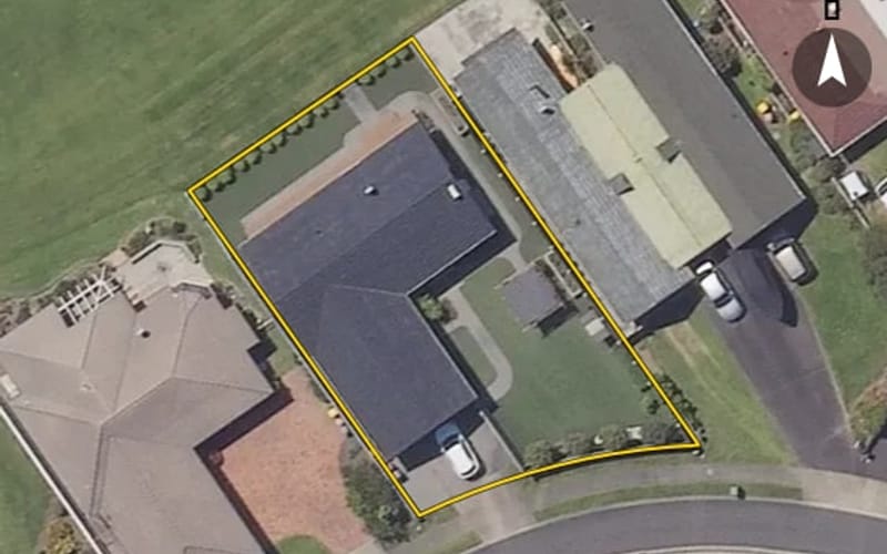 11 Kiriwai Place